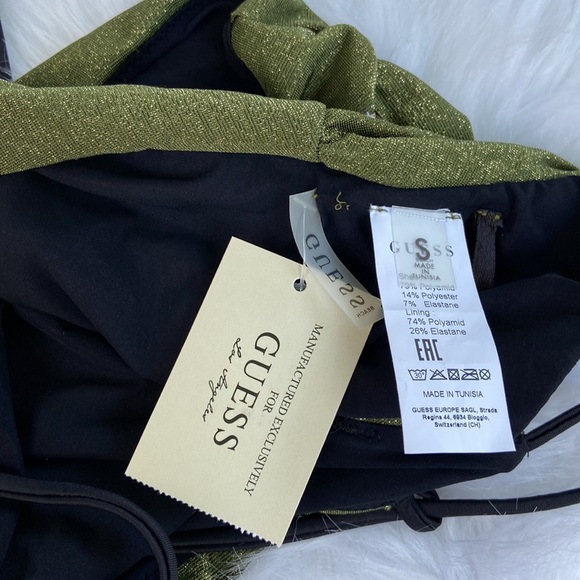 New GUESS One Piece Swimsuit SZ S - Picture 5 of 5